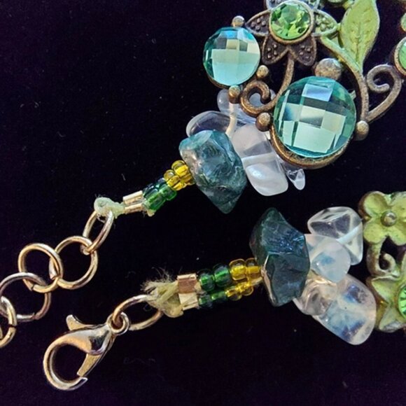 Green Opalite Floral Jewellery Set - Picture 3 of 10